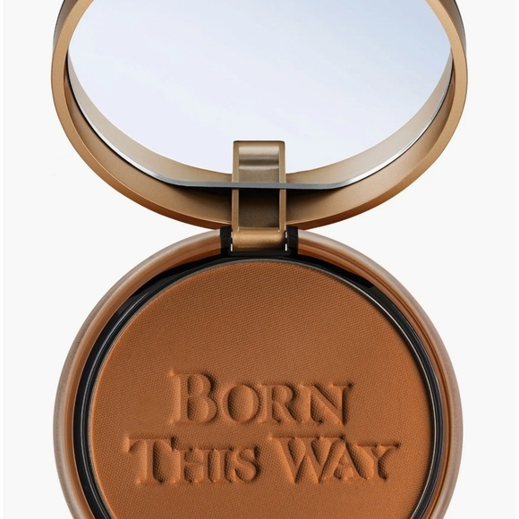 Brand NIB Too Faced Multi-Use Complexion Powder - Picture 3 of 5